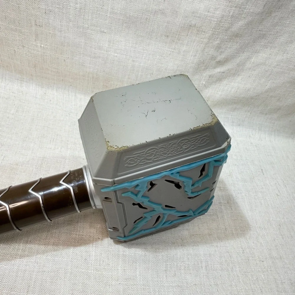 Marvel Thor Mjolnir Rumble Strike Hammer Hasbro 2017 Avengers Foam Toy Grey Blue - Picture 3 of 5